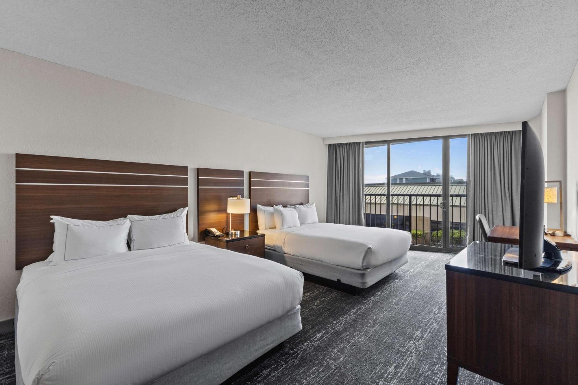 Doubletree By Hilton Atlantic Beach Oceanfront מראה חיצוני תמונה